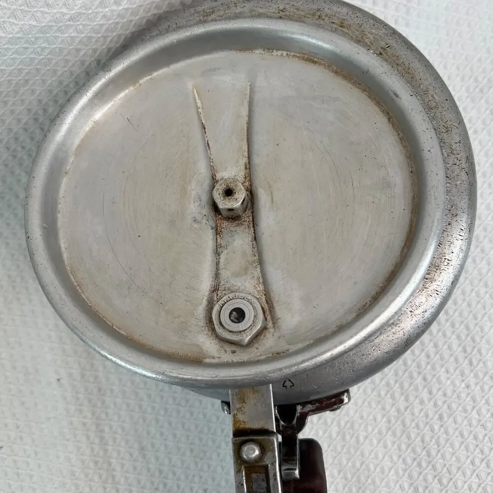 Vintage BKI Hotwell Sylvania 2L Aluminum Pressure Cooker Pot w/ Locking Lid
